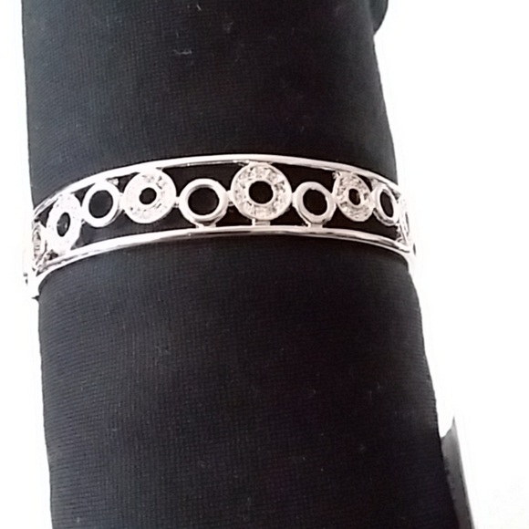 Touchstone Crystal Jewelry - NWB Touchstone Crystal Swarovski Showtime Bracelet